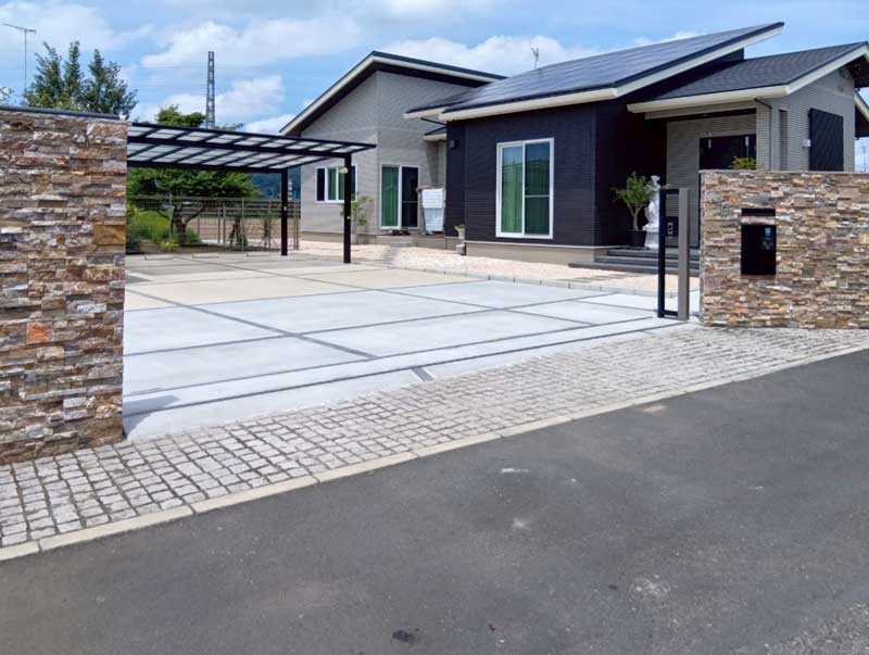 群馬太田市外構工事門廻り