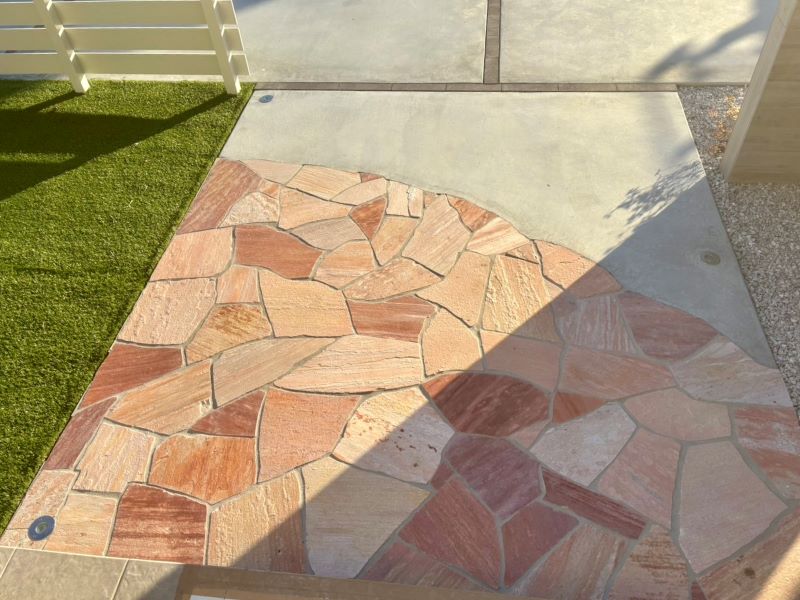 埼玉県羽生市アースクォーツ