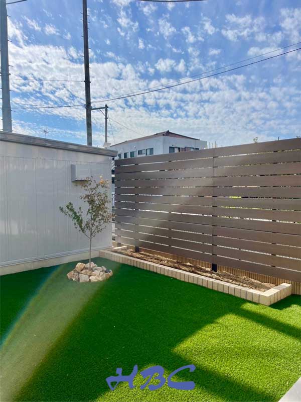 目隠しフェンス人工芝桐生市外構施工例