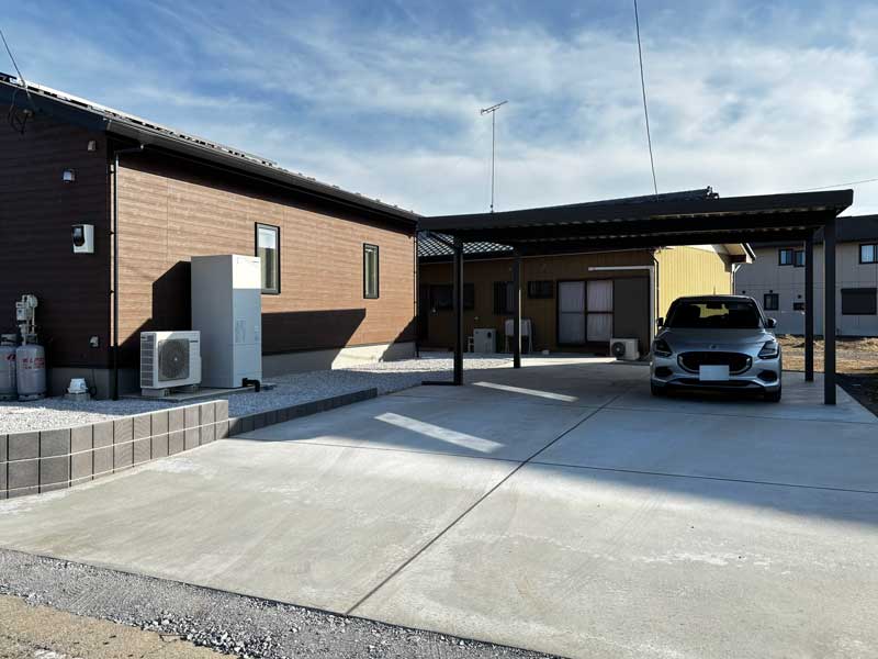 太田市外構駐車場カーポート、ブロック