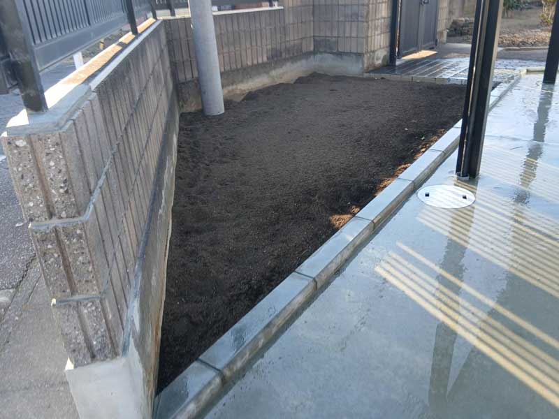 大泉町外構花壇施工