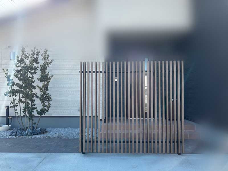 太田市外構目隠しスクリーン施工例