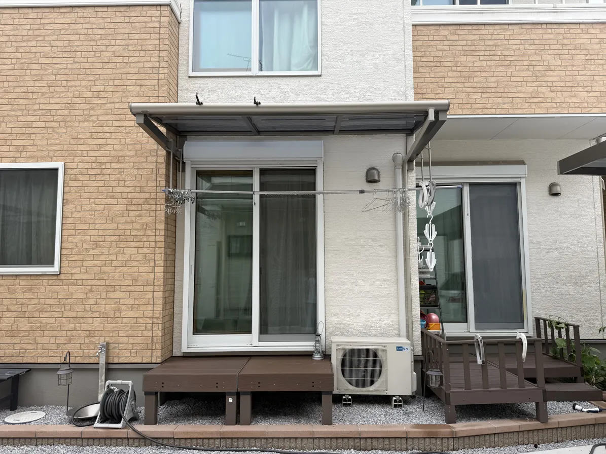 太田市外構デッキと三協アルミレボリューA施工例